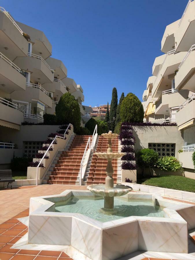 Luxury Dona Carlota Apartman Torremolinos Kültér fotó