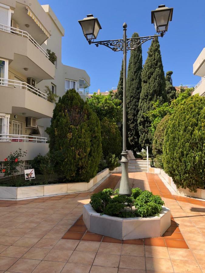 Luxury Dona Carlota Apartman Torremolinos Kültér fotó