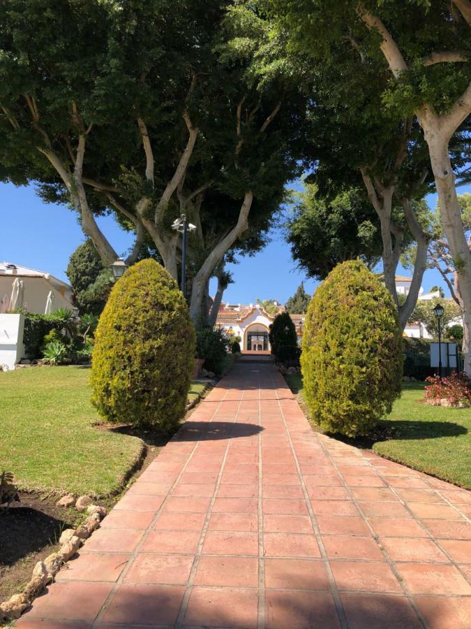 Luxury Dona Carlota Apartman Torremolinos Kültér fotó