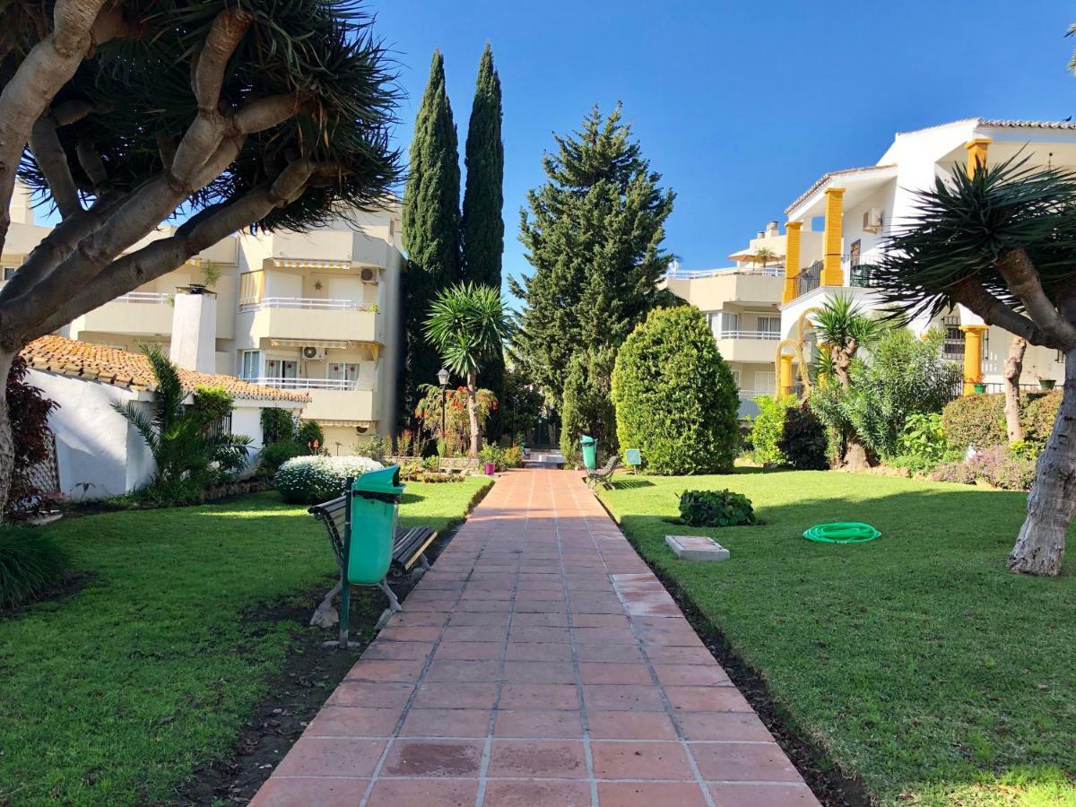 Luxury Dona Carlota Apartman Torremolinos Kültér fotó