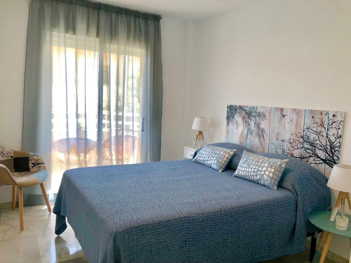 Luxury Dona Carlota Apartman Torremolinos Kültér fotó